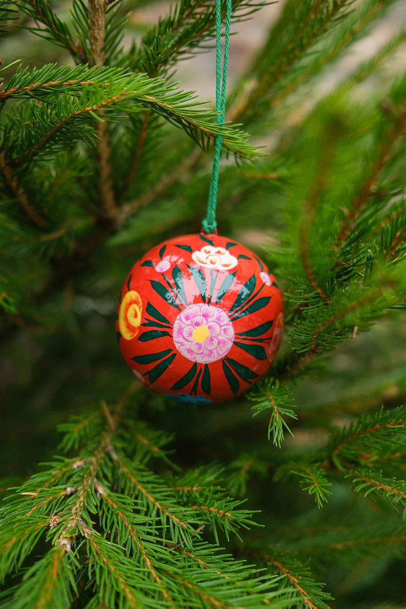 Red Bouquet Bauble