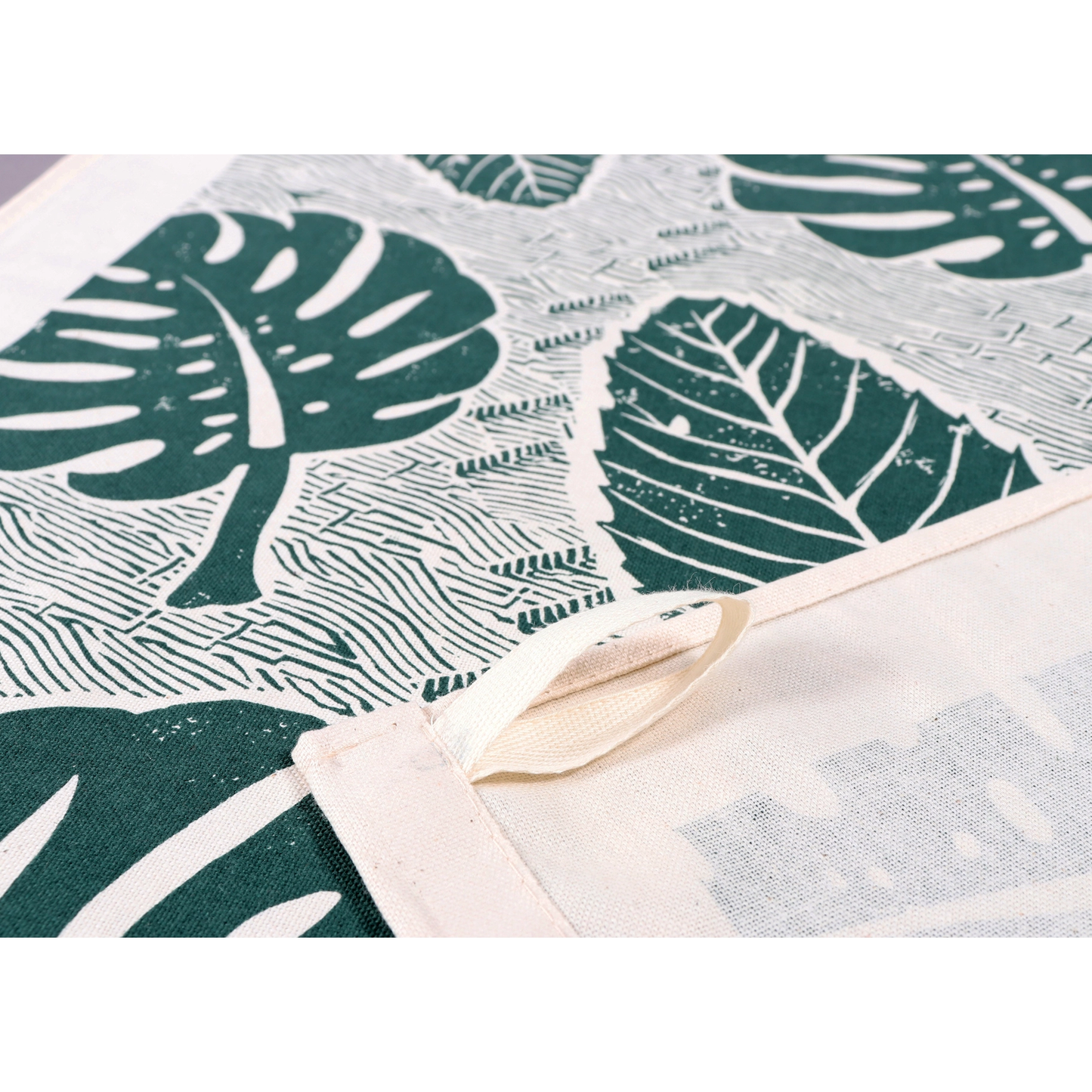 Leaf Tea Towel image 1